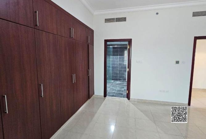 71513238 - Property Image 2