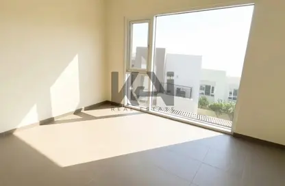Apartment - 2 Bedrooms - 2 Bathrooms for rent in Urbana Stacked House Block 27 - EMAAR South - Dubai South (Dubai World Central) - Dubai