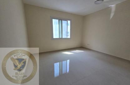 Apartment - 2 Bedrooms - 2 Bathrooms for rent in Al Qulaya'ah - Al Sharq - Sharjah Apartment - 2 Bedrooms - 2 Bathrooms for rent in Al Qulaya'ah - Al Sharq - Sharjah