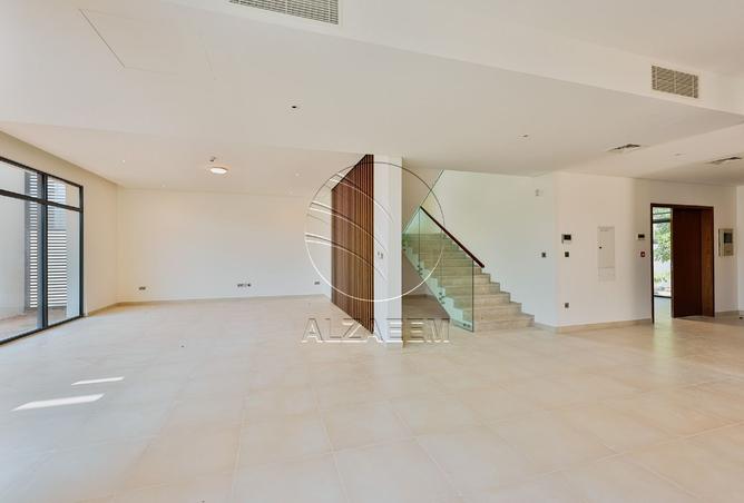 16030180 - Property Image 3