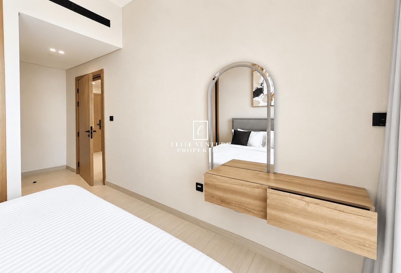 FULLY FURNISHED | HIGH FLOOR | PRIME LOCATION photo 8