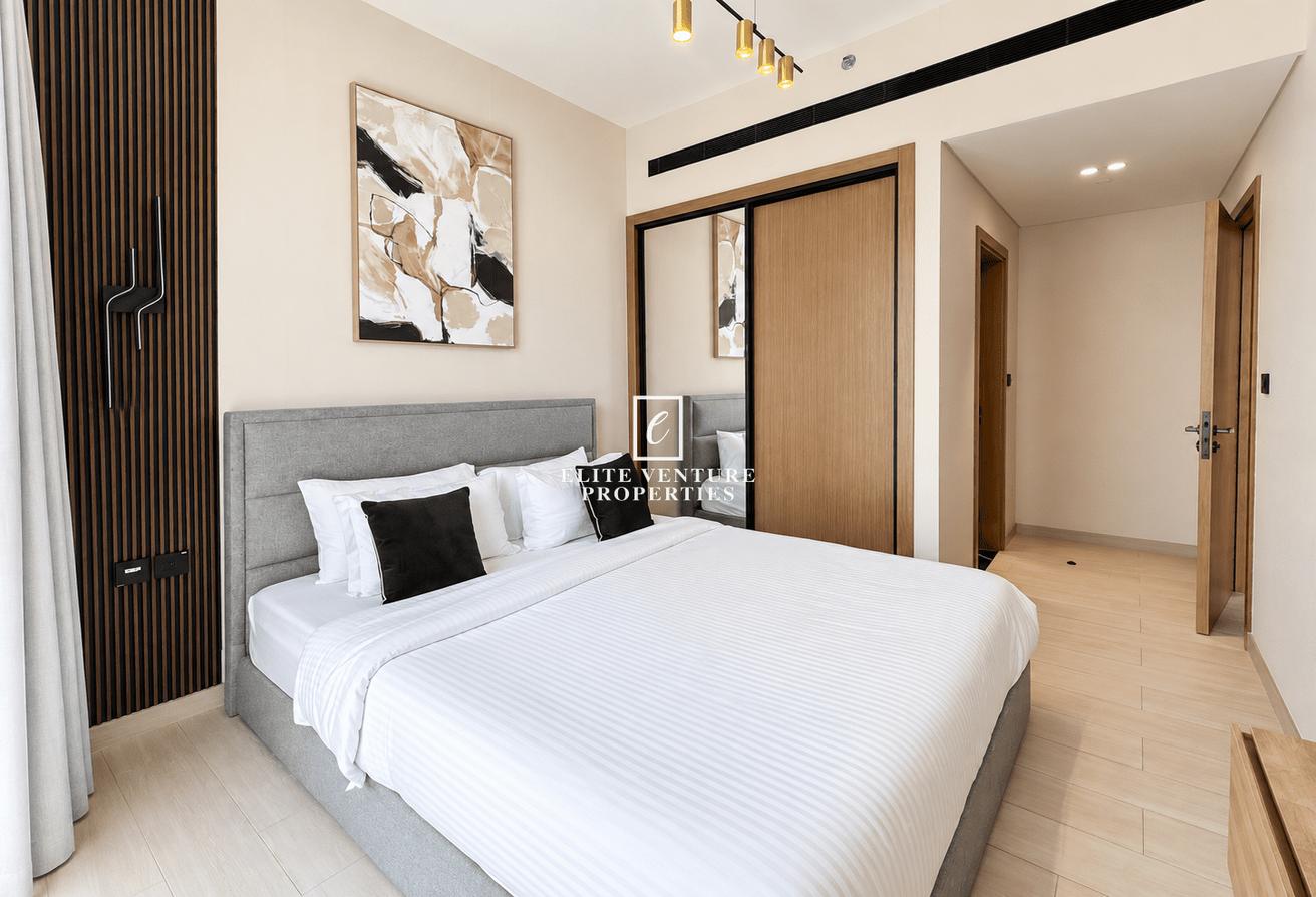 FULLY FURNISHED | HIGH FLOOR | PRIME LOCATION photo 6