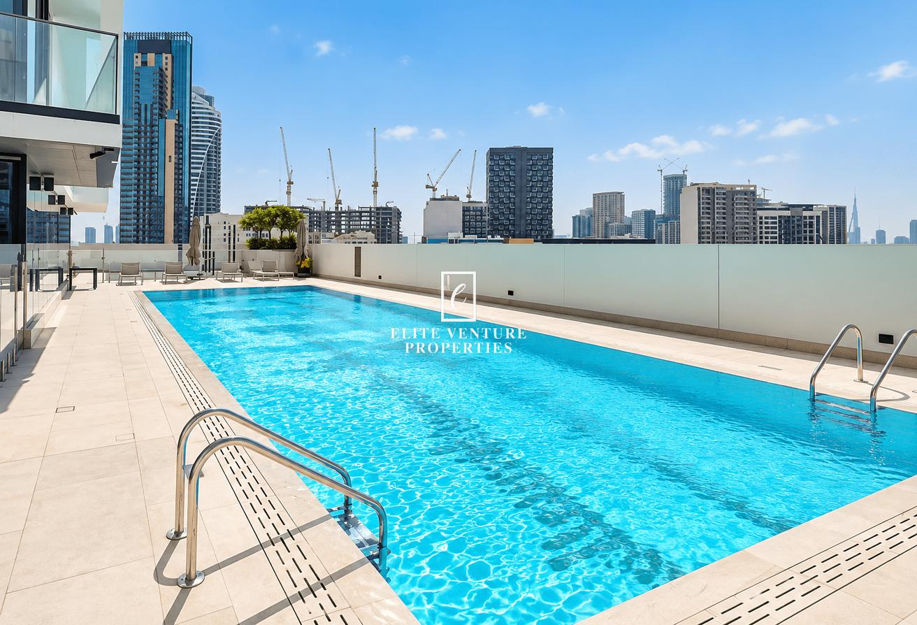 FULLY FURNISHED | HIGH FLOOR | PRIME LOCATION photo 17
