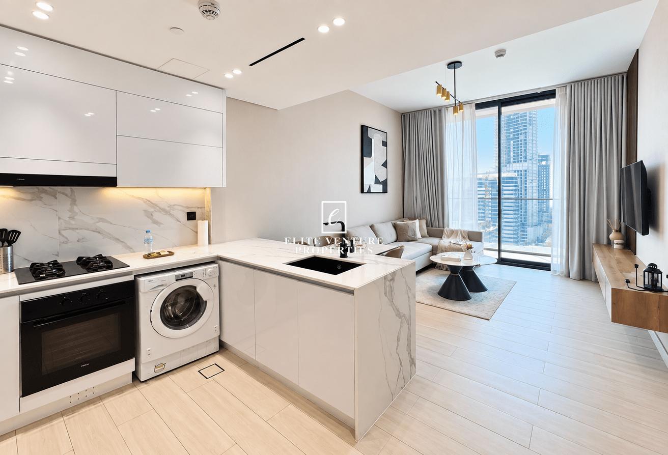 FULLY FURNISHED | HIGH FLOOR | PRIME LOCATION photo 9