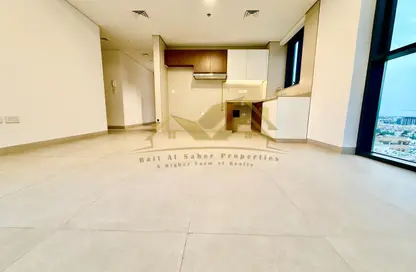 شقة - غرفة نوم - 2 حمامات للايجار في جميرا جاردن سيتي - السطوة - دبي