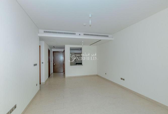 Chiller Free | Large 1br wt Garden | Exclusive. photo 3