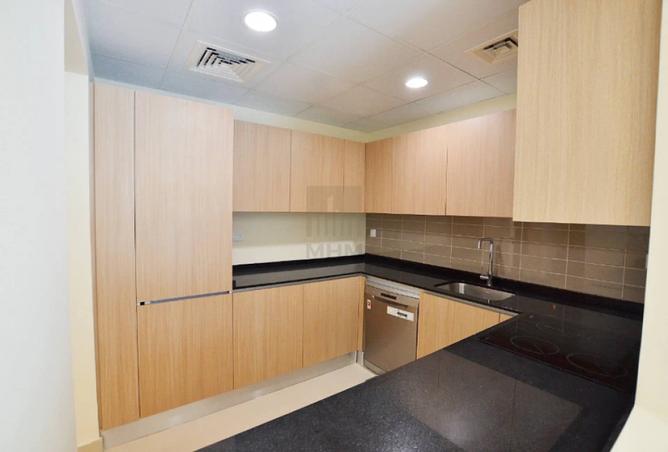 76572010 - Property Image 3