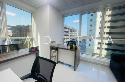 Office Space - Studio - 1 Bathroom for rent in Aspin Tower - Sheikh Zayed Road - Dubai