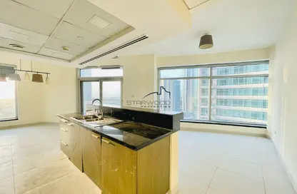 Apartment - 1 Bedroom - 2 Bathrooms for rent in The Lofts West - The Lofts - Downtown Dubai - Dubai