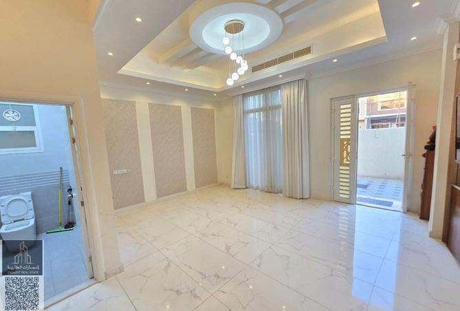 16128810 - Property Image 2