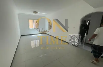 Apartment - 2 Bedrooms - 2 Bathrooms for rent in Al Mowaihat 3 - Al Mowaihat - Ajman