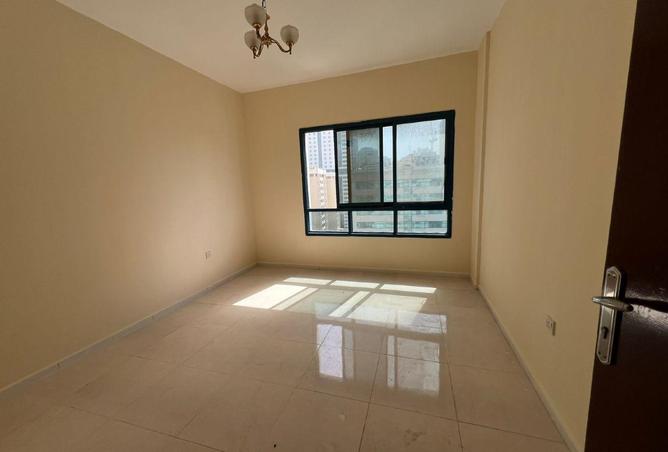 60528785 - صورة العقار 3