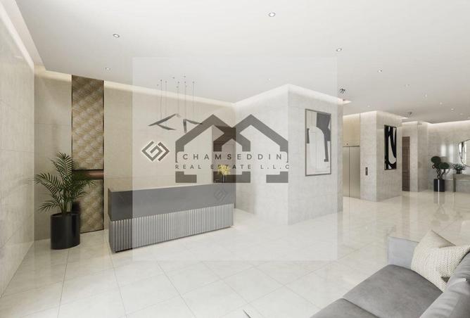 Immediate handover – Garden view – No fees – Insta