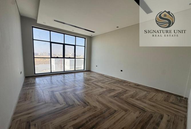 77774958 - Property Image 3