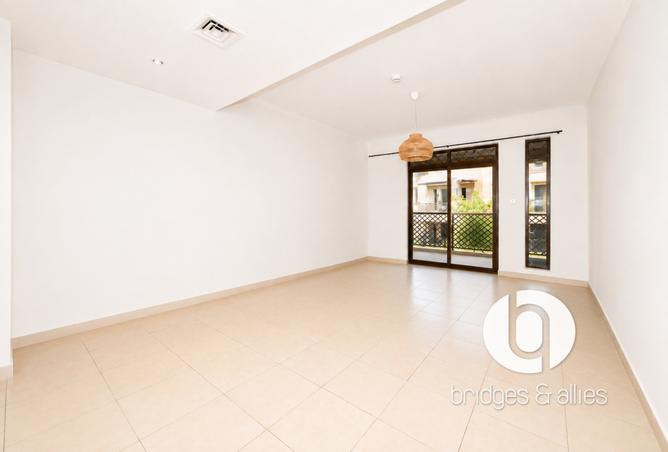 131575025 - Property Image 3