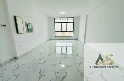 شقة - غرفة نوم - 2 حمامات للايجار في بناية الأمير - ارجان - دبي