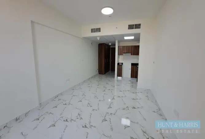 98678822 - Property Image 3