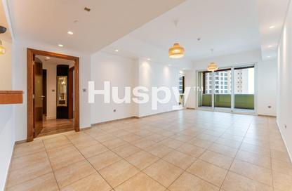 Apartment - 2 - 3 for rent in Marina Residences 6 - Marina Residences - Palm Jumeirah - Dubai