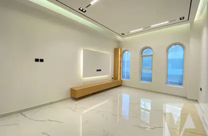 شقة - غرفة نوم - 2 حمامات للايجار في مسكن الامير - منطقة 11 - قرية جميرا الدائرية - دبي