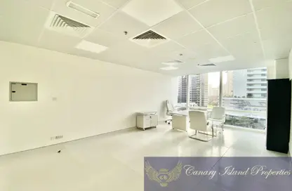 مكتب - استوديو للايجار في برج تماني - الخليج التجاري - دبي