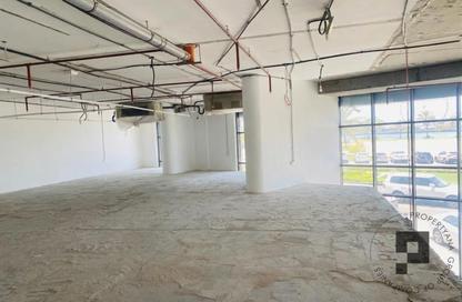 Shop - Studio for rent in Al Heera Tower - Al Majaz 1 - Al Majaz - Sharjah