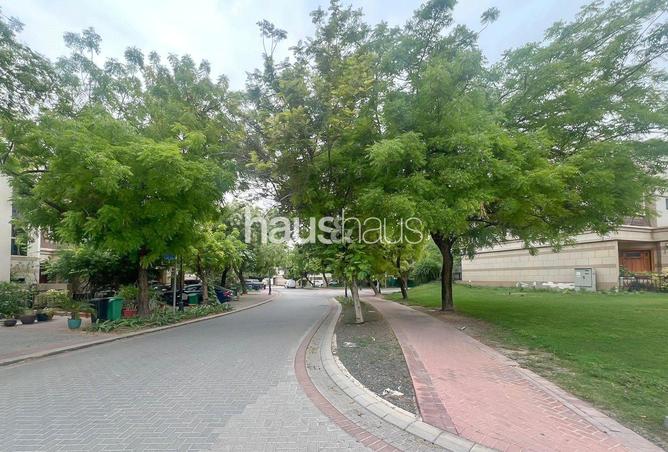 80689831 - Property Image 2