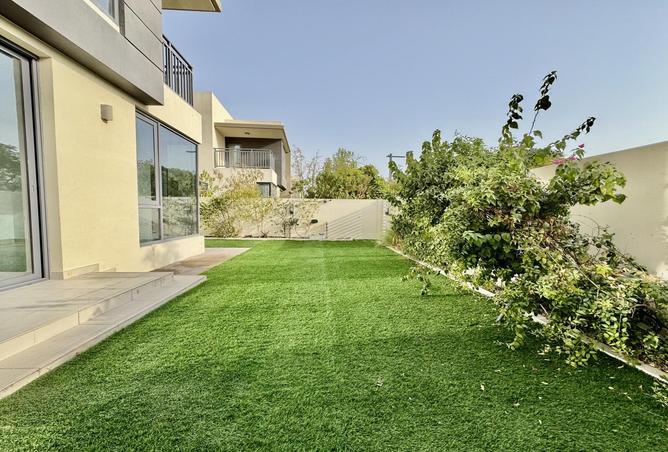 83243511 - Property Image 2