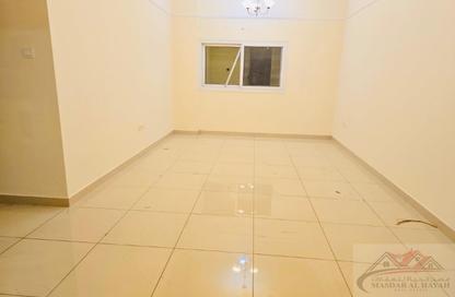 Apartment - 3 - 3 for rent in Muwaileh 29 Building - Muwaileh - Sharjah