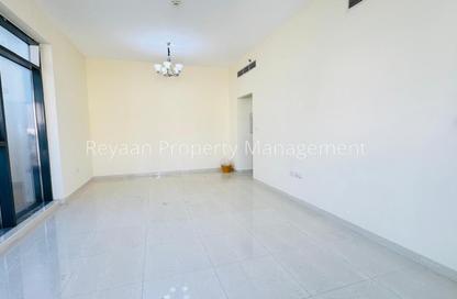 Apartment - 2 - 3 for rent in Al Malik Building - Al Warqa'a 1 - Al Warqa'a - Dubai Apartment - 2 - 3 for rent in Al Malik Building - Al Warqa'a 1 - Al Warqa'a - Dubai