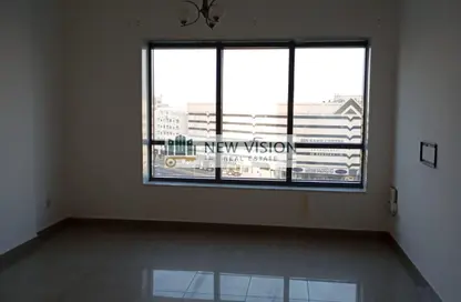 Apartment - 1 Bedroom - 2 Bathrooms for rent in Dar Al Majaz - Jamal Abdul Nasser Street - Al Majaz - Sharjah