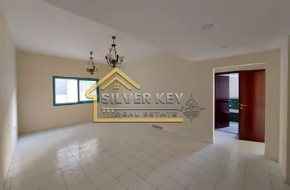 Apartment - 2 Bedrooms - 2 Bathrooms for rent in Abu Shagara building - Abu shagara - Sharjah