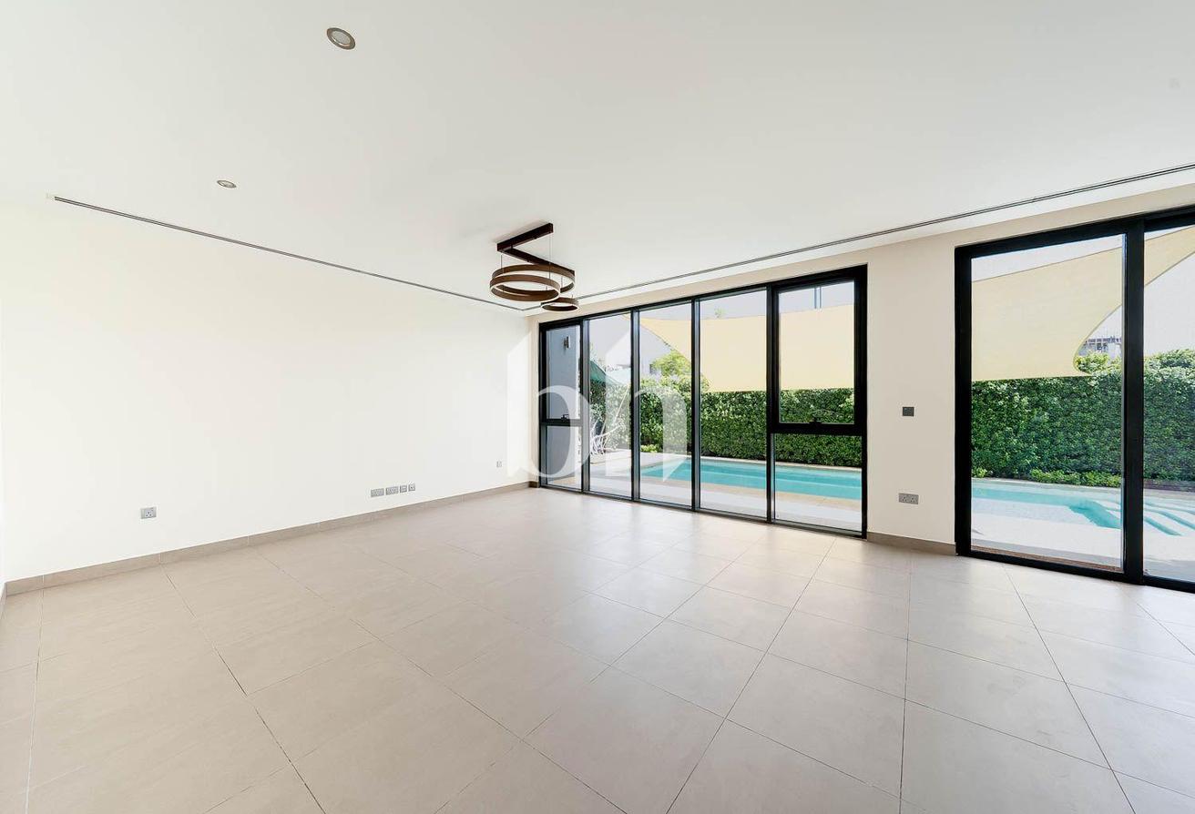 Private Pool | Extended | Gym | Drivers Room photo 6