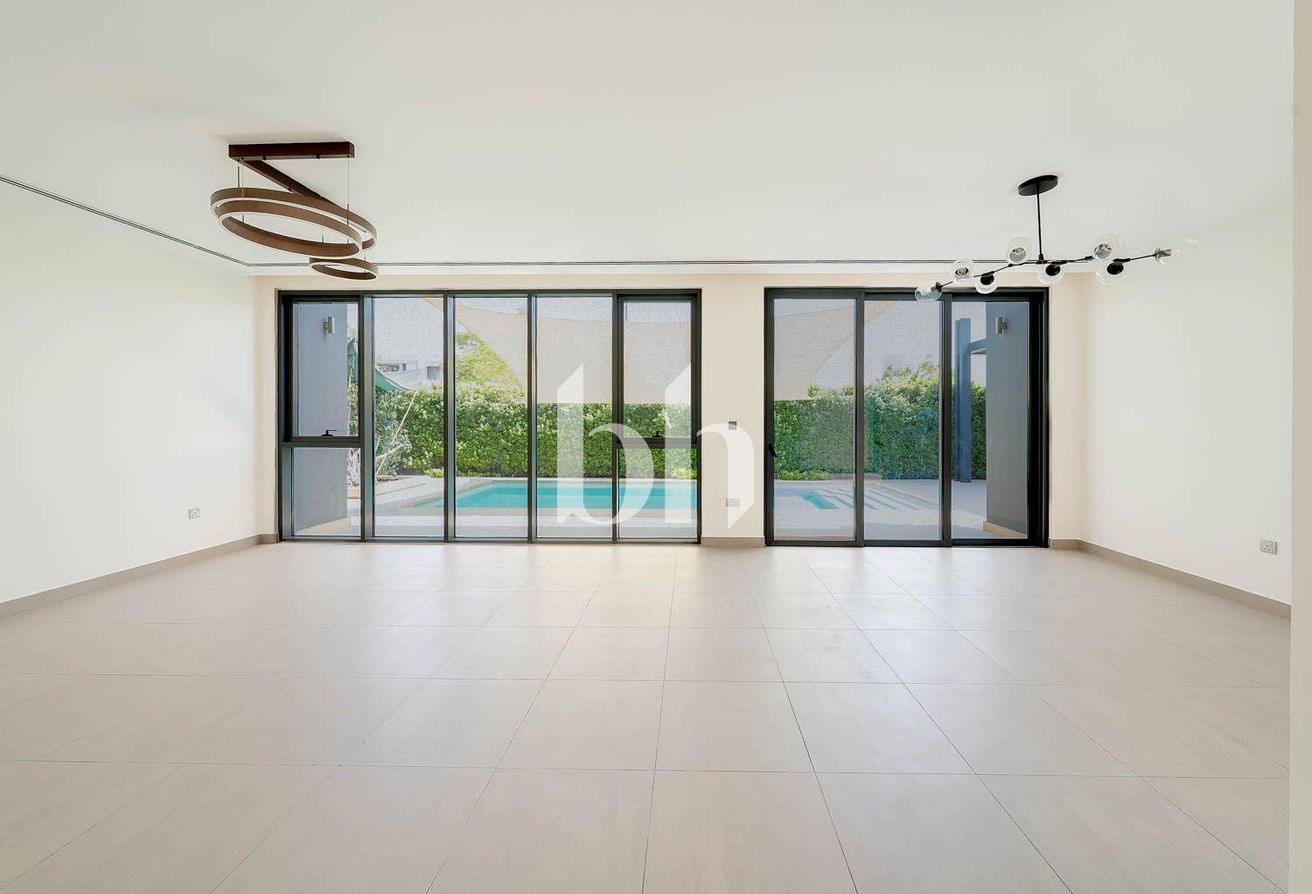 Private Pool | Extended | Gym | Drivers Room photo 7