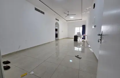 Apartment - 2 Bedrooms - 2 Bathrooms for rent in Al Yasmeen 1 - Al Yasmeen - Ajman
