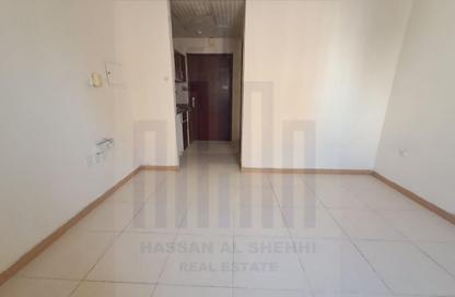 Apartment - Studio - 1 for rent in Fire Station Road - Muwaileh - Sharjah