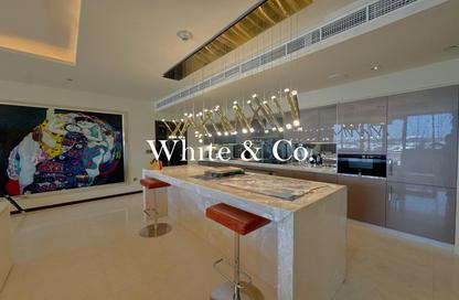 Apartment - 2 Bedrooms - 3 Bathrooms for rent in Ruby - Tiara Residences - Palm Jumeirah - Dubai