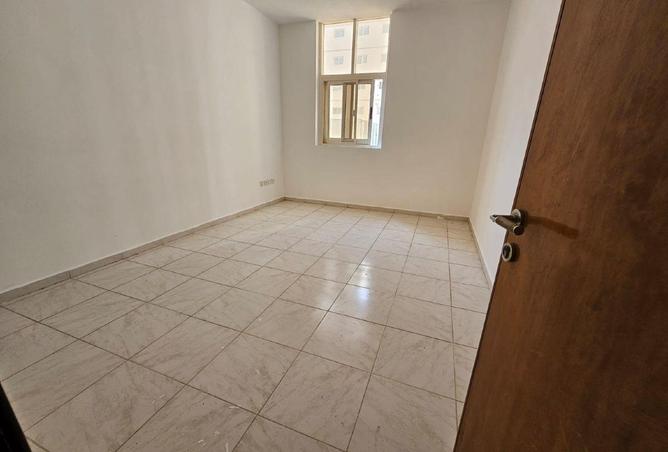 73845994 - Property Image 3