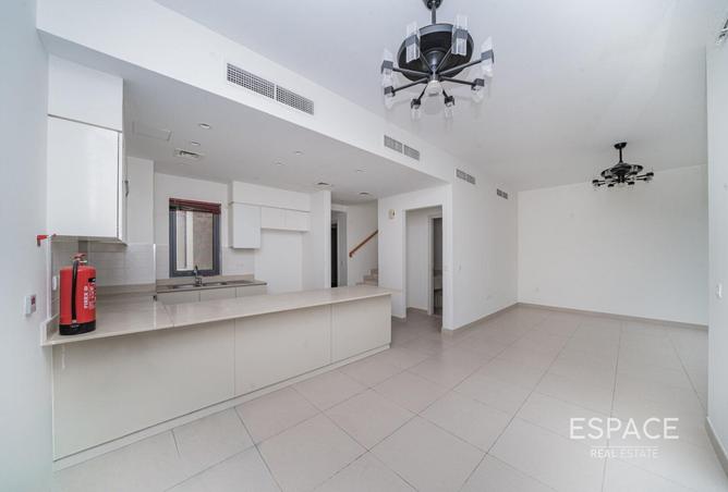 70266639 - صورة العقار 3