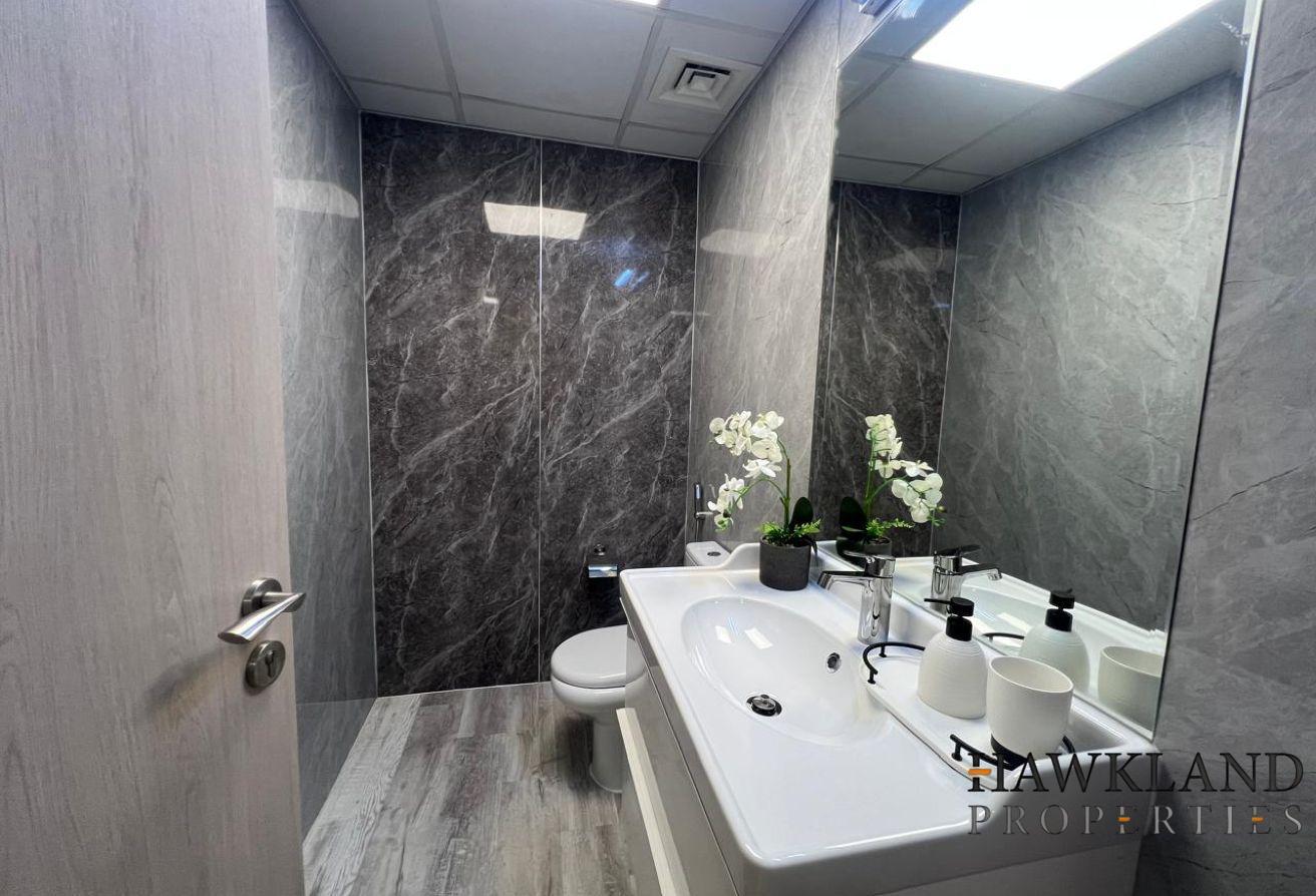 Spacious Furnished 1BR in Burj Noujoum Downtown photo 9