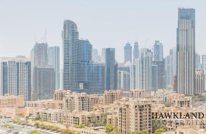 Apartment - 1 Bedroom - 1 Bathroom for rent in Burj Al Nujoom - Downtown Dubai - Dubai
