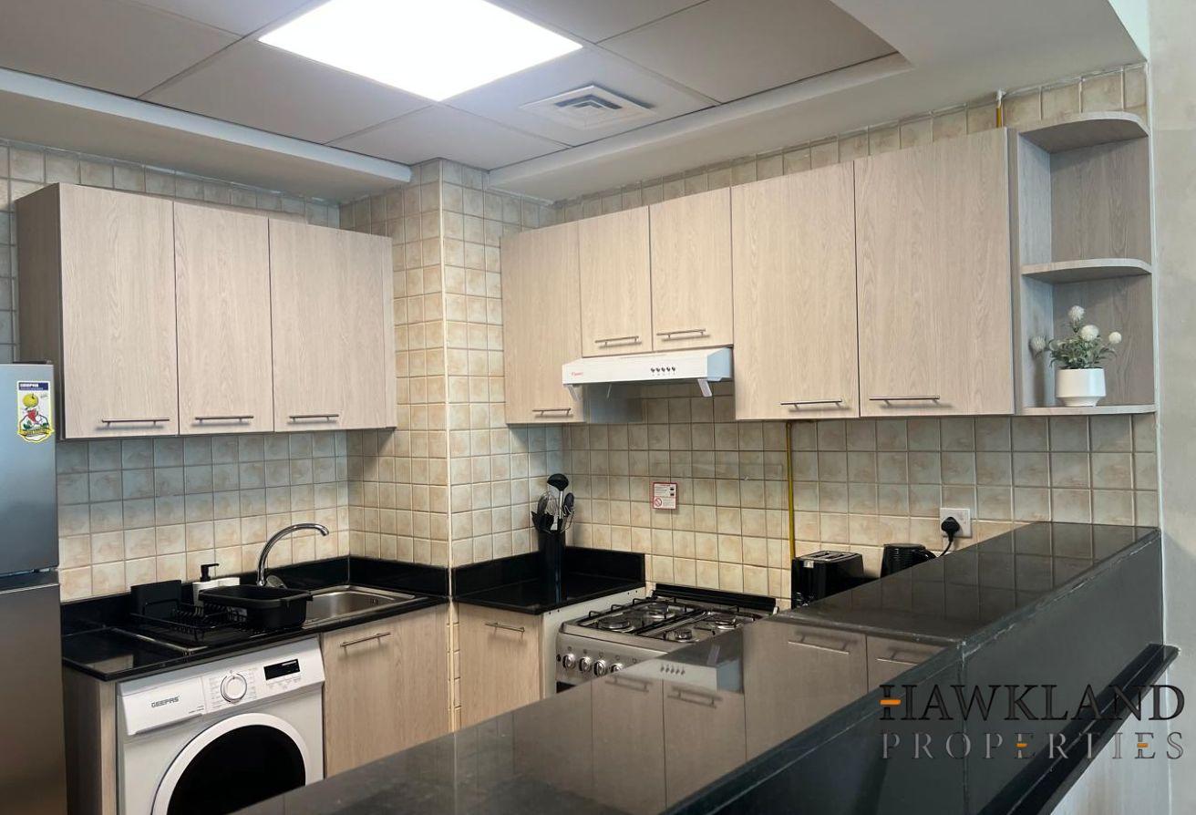 Spacious Furnished 1BR in Burj Noujoum Downtown photo 10