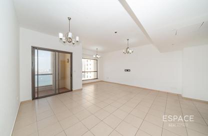 Apartment - 3 Bedrooms - 4 Bathrooms for rent in Rimal 6 - Rimal - Jumeirah Beach Residence - Dubai