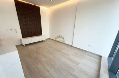 Apartment - 1 Bedroom - 2 Bathrooms for rent in The East Crest by Meteora - District 17 - Jumeirah Village Circle - Dubai