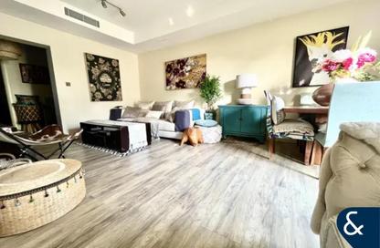 Villa - 2 Bedrooms - 2 Bathrooms for sale in Springs 2 - The Springs - Dubai