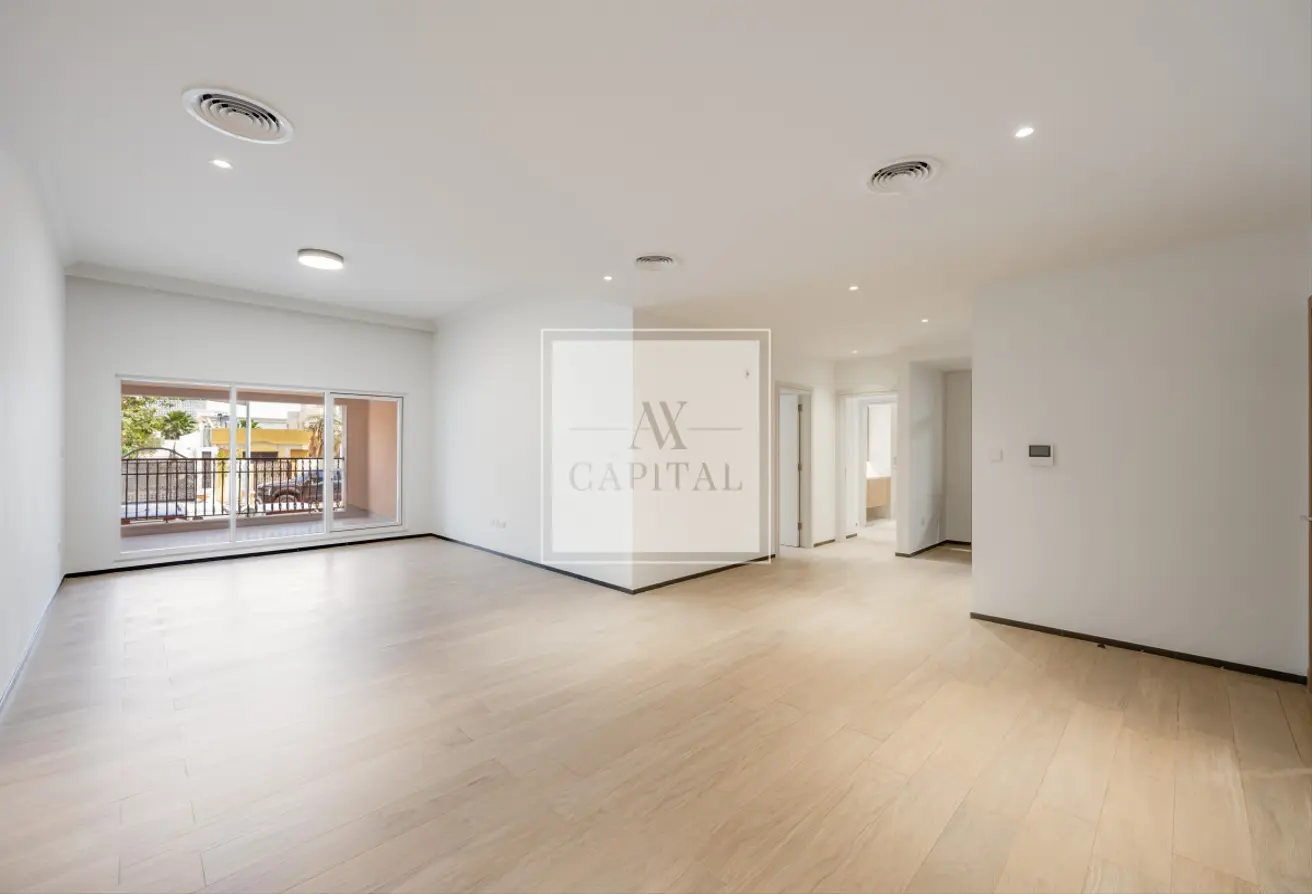 165596122 - Property Main Image