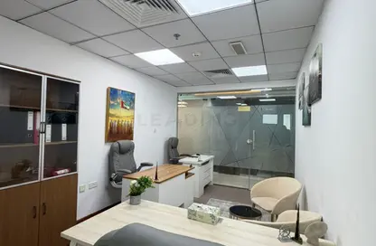 مركز أعمال - استوديو - 2 حمامات للايجار في خليج آيريس - الخليج التجاري - دبي