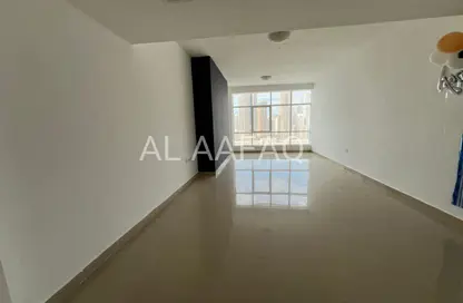 Apartment - 3 Bedrooms - 4 Bathrooms for rent in Al Khan Lagoon - Al Khan - Sharjah