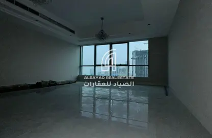 Apartment - 2 Bedrooms - 4 Bathrooms for sale in Al Majaz 3 - Al Majaz - Sharjah