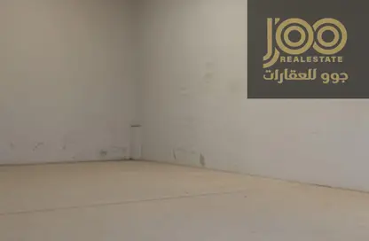 مستودع - استوديو للايجار في أم الثعوب - أم القيوين