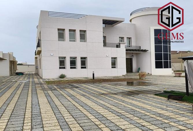 141463405 - Property Image 2